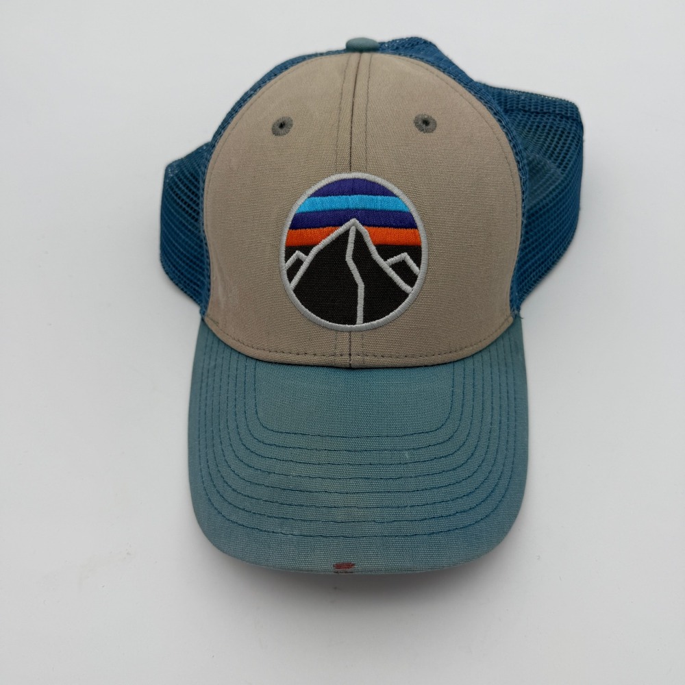 Patagonia Fitz Roy Horizons Trucker Hat Blue Tan Mesh Snapback Mountain Patch